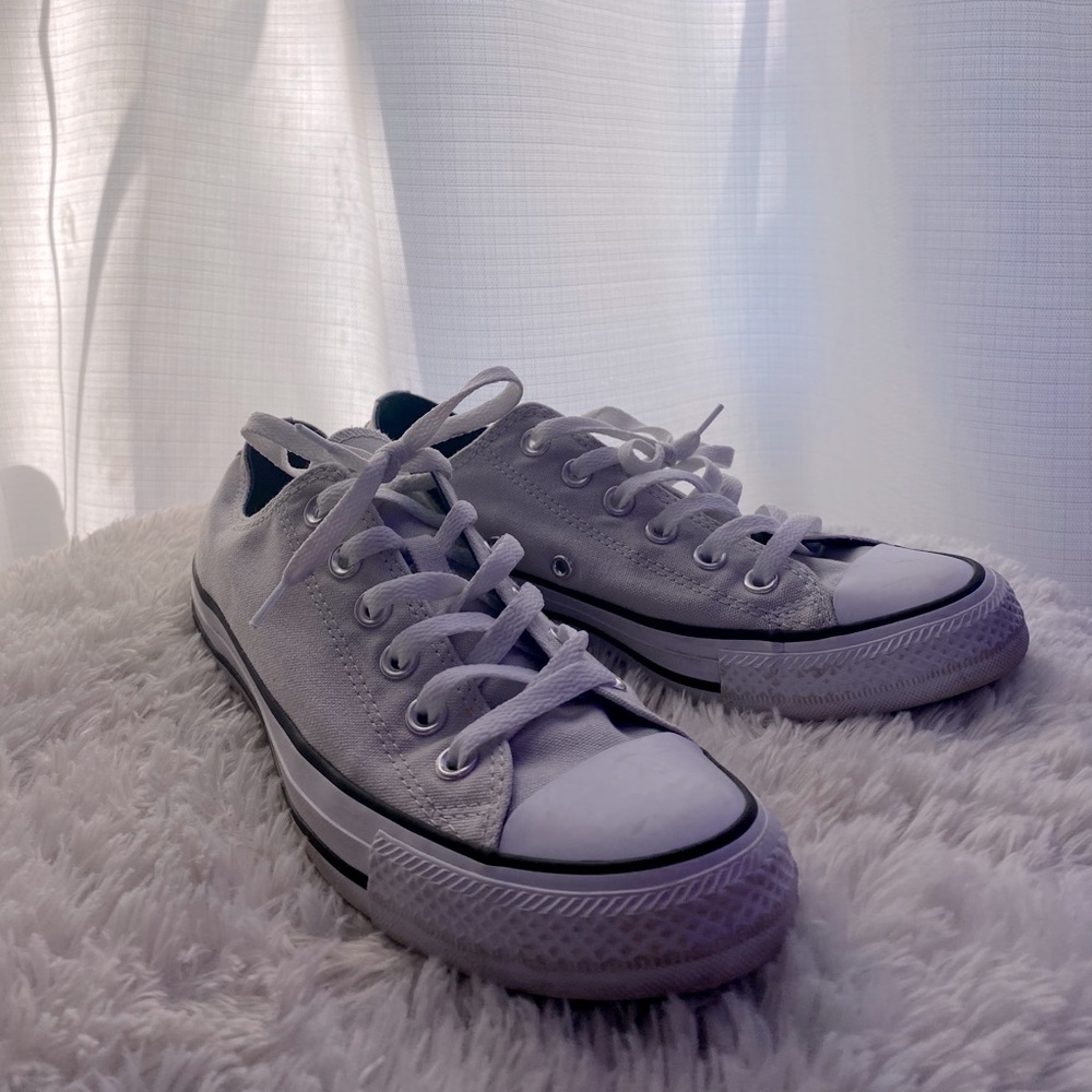 Women’s converse - Picture 2 of 6